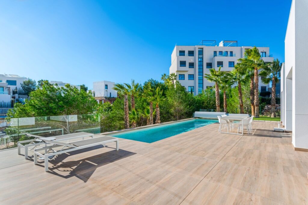 Gerer airbnb a distance — Cannes — AzulBay