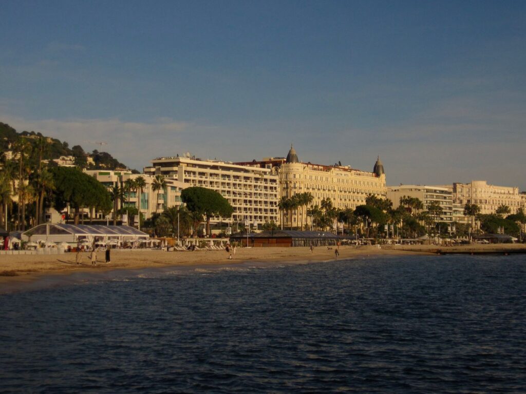 Bilan de saison location saisonnière cannes — Cannes — AzulBay